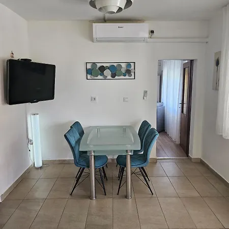 Ivana-20 Minutes From Split 度假居 Kotlenice